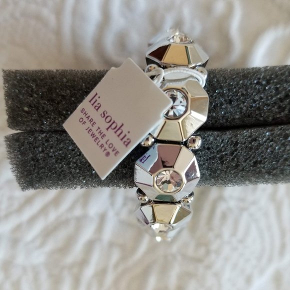 Lia Sophia Silver "Amplify" Stretch bracelet - Picture 7 of 9